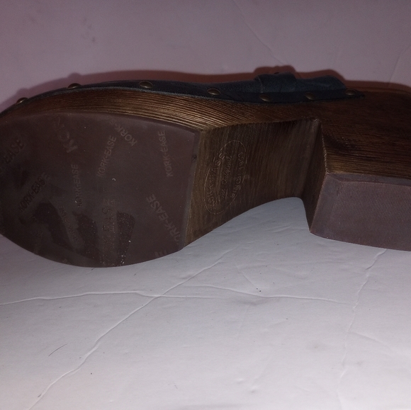 Kork Ease grey leather wooden heel clogs - Picture 8 of 11